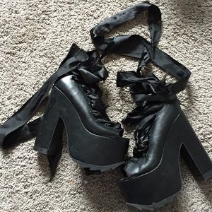 YRU Ballet Bae Boots ✨